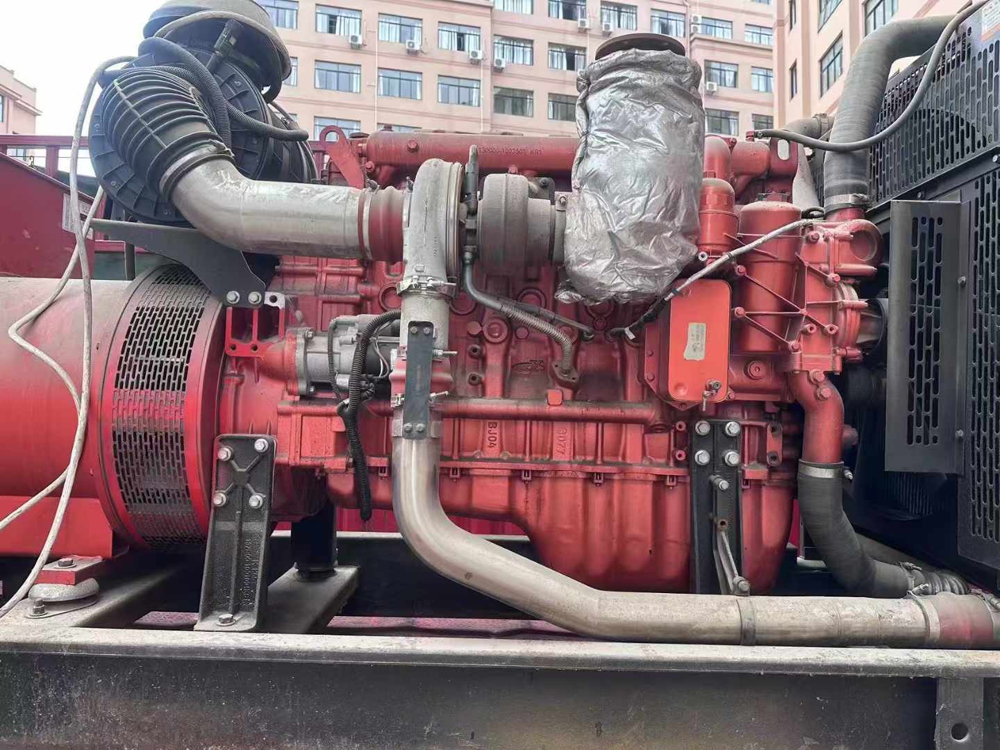 桐梓如何选择适合 600kW 柴油发电机组的过载保护器？
